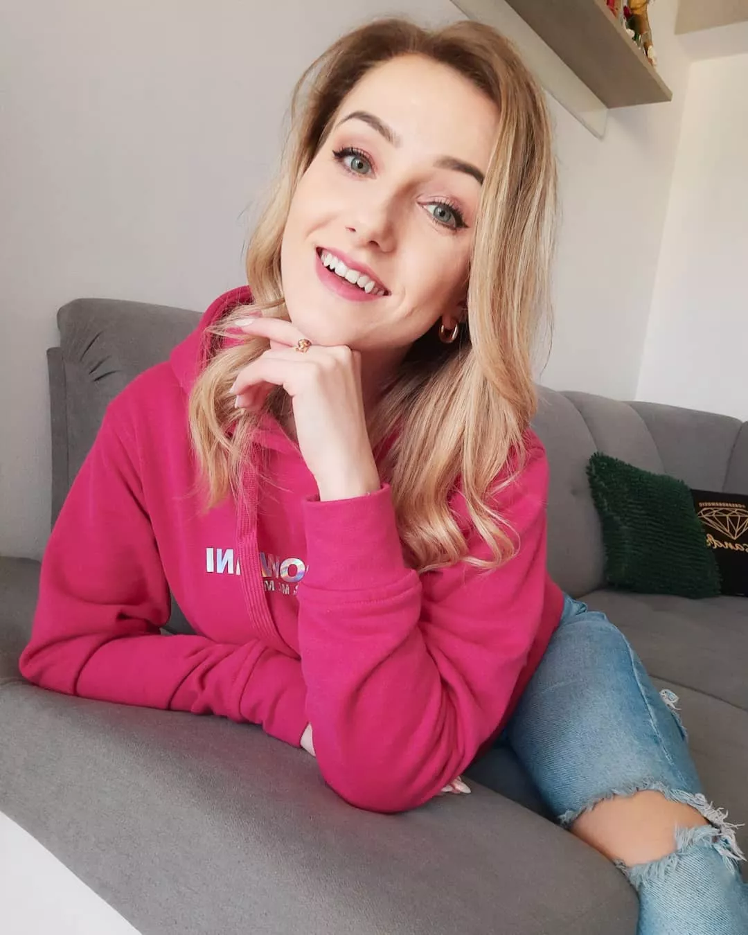 Gwiazda disco polo zachwyciła wyglądem! Jej stroje są inspiracją dla wielu kobiet!